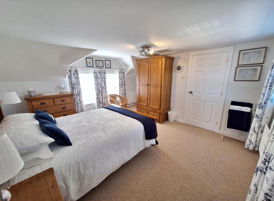 1 Portbraddan Road, Dunseverick, Bushmills, BT57 8TA