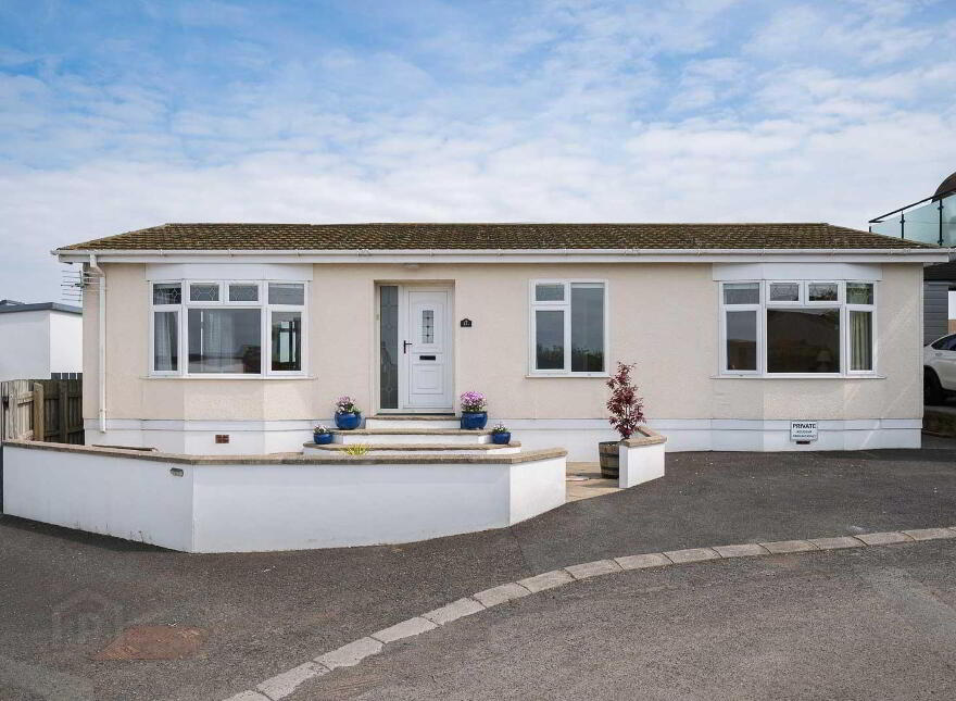 12A Andrews Shorefield, Groomsport, Bangor, BT19 6LJ