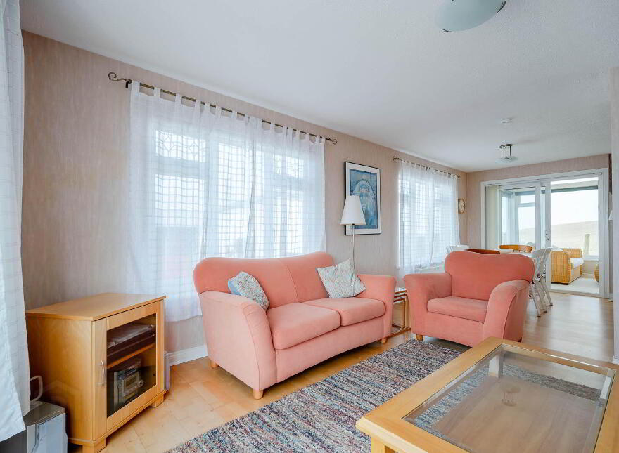 12A Andrews Shorefield, Groomsport, Bangor, BT19 6LJ