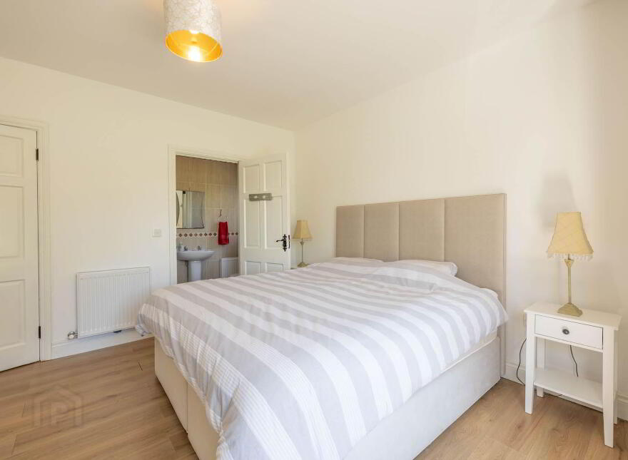 Paddys Point, Keenagh, Crosserlough, Cavan Town, A82WN59