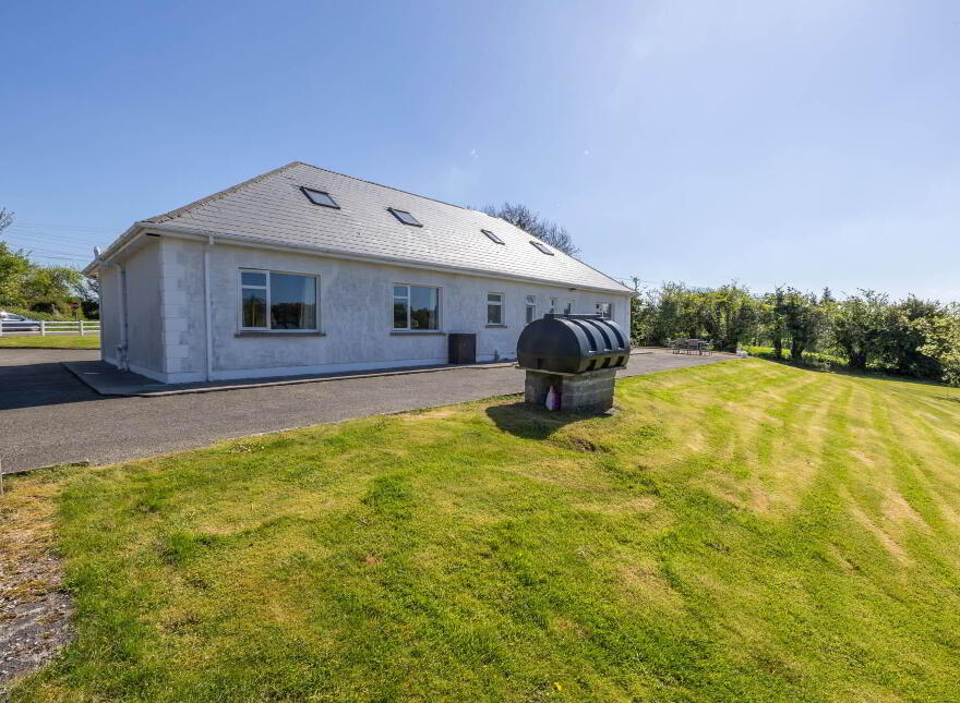 Paddys Point, Keenagh, Crosserlough, Cavan Town, A82WN59