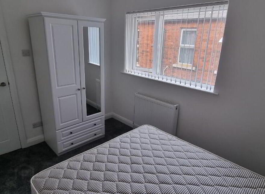 Apartment 3 6 Eglantine Gardens, Belfast, BT9 6EZ