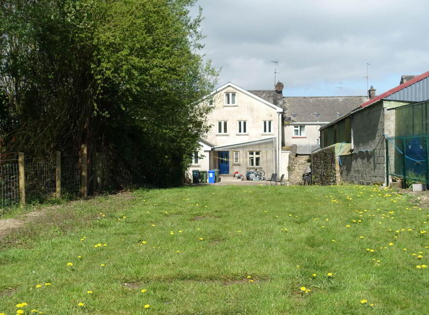 39 Main Street, Enniskillen, BT94 4EZ
