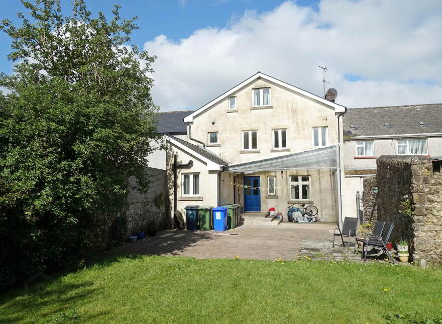 39 Main Street, Enniskillen, BT94 4EZ