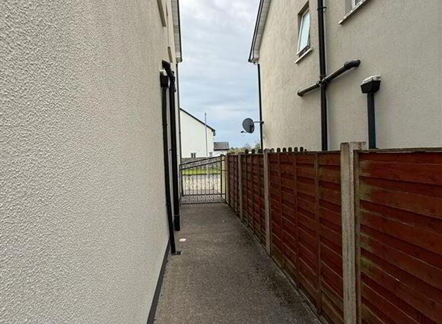 39 Kilbeagh Village, Charlestown, F12EY17
