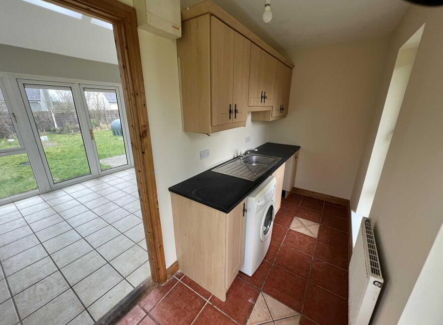 1 Lisacul Manor, Lisacul, Castlerea, F45N998