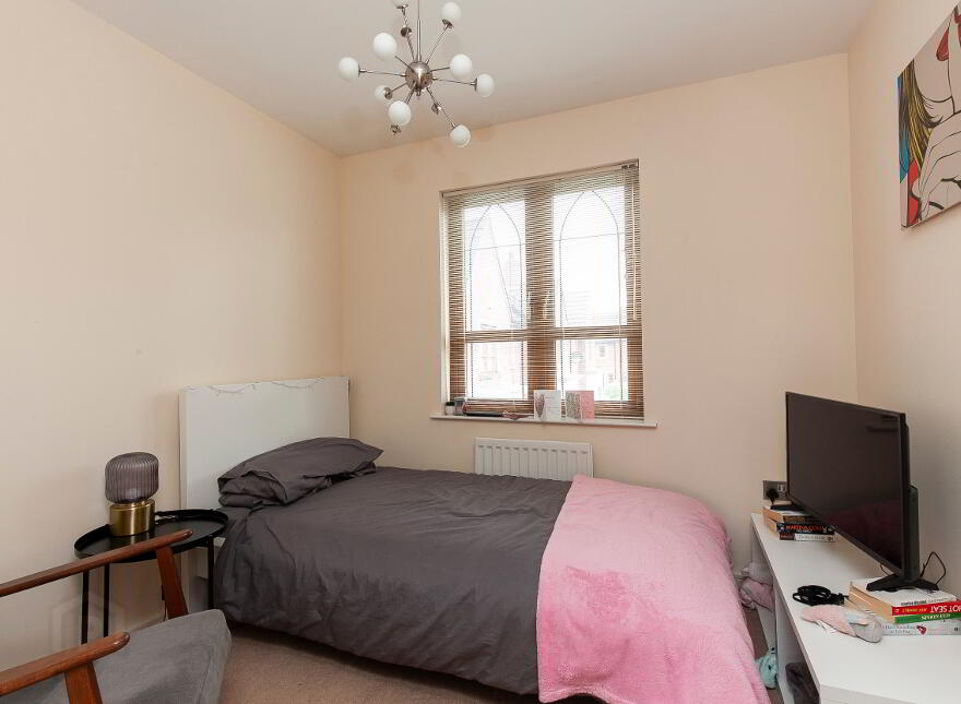 38 Brooke Hall Heights, Belfast, BT8 6WN