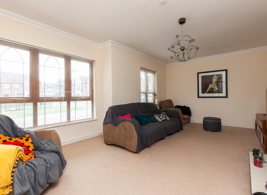 38 Brooke Hall Heights, Belfast, BT8 6WN
