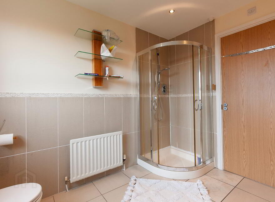 38 Brooke Hall Heights, Belfast, BT8 6WN