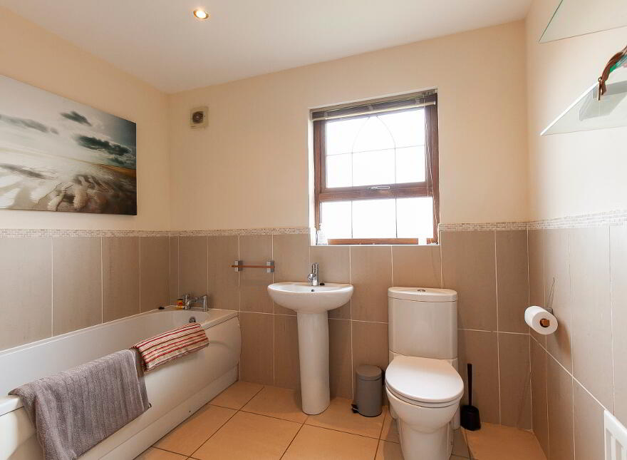 38 Brooke Hall Heights, Belfast, BT8 6WN