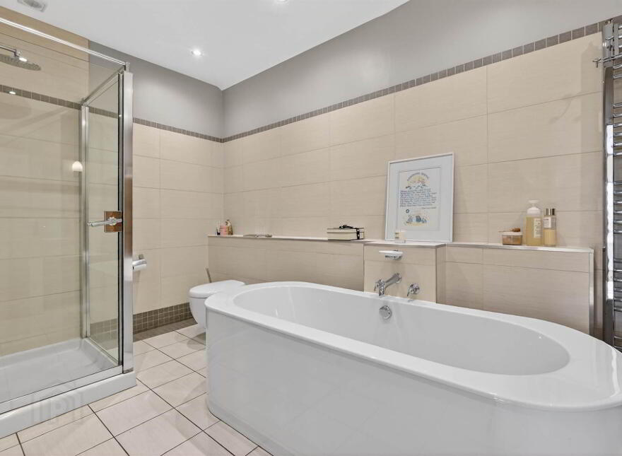 "Trumra Villa", 19 Lisburn Road, Moira, BT67 0JR