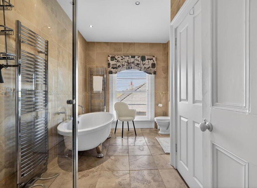 "Trumra Villa", 19 Lisburn Road, Moira, BT67 0JR
