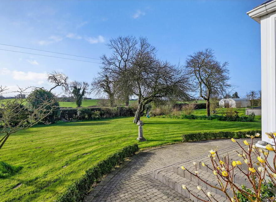 "Trumra Villa", 19 Lisburn Road, Moira, BT67 0JR