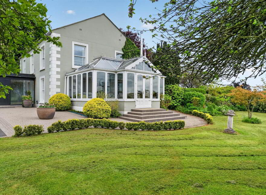 "Trumra Villa", 19 Lisburn Road, Moira, BT67 0JR