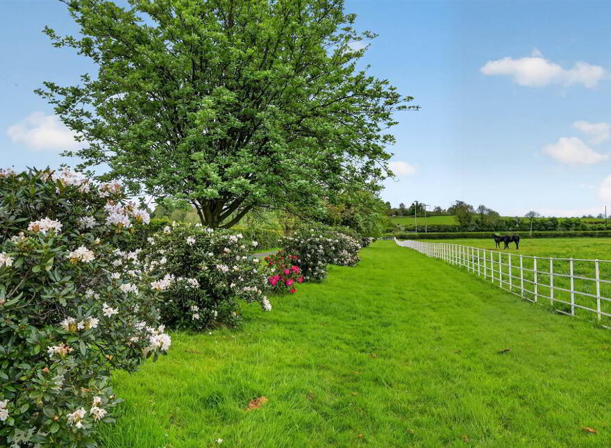 "Trumra Villa", 19 Lisburn Road, Moira, BT67 0JR