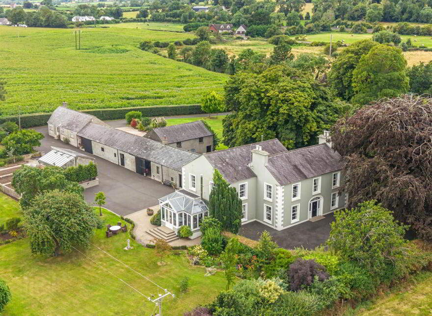 "Trumra Villa", 19 Lisburn Road, Moira, BT67 0JR
