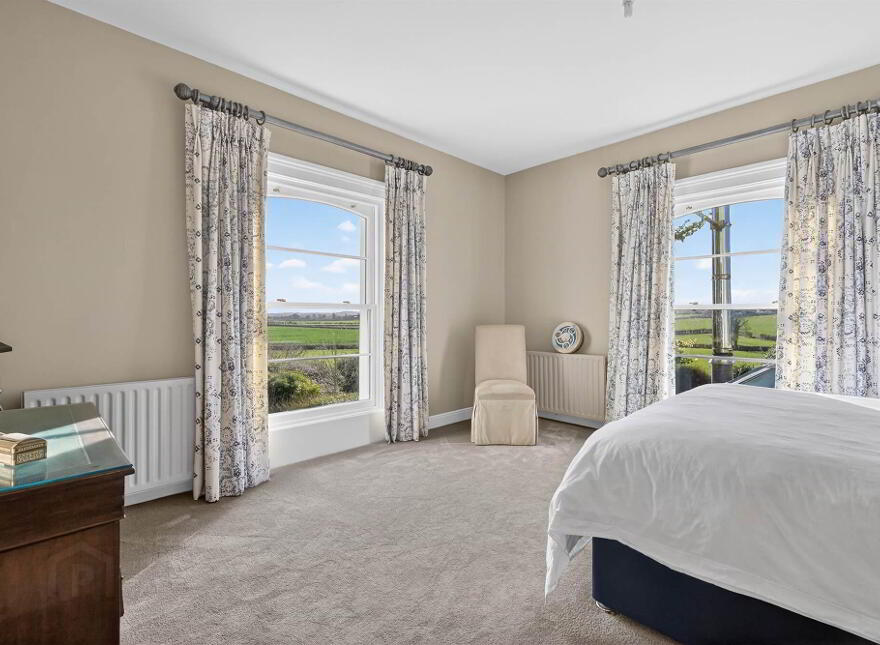 "Trumra Villa", 19 Lisburn Road, Moira, BT67 0JR