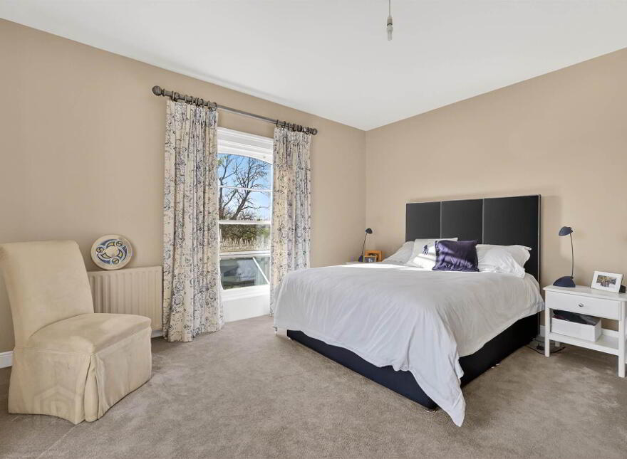 "Trumra Villa", 19 Lisburn Road, Moira, BT67 0JR