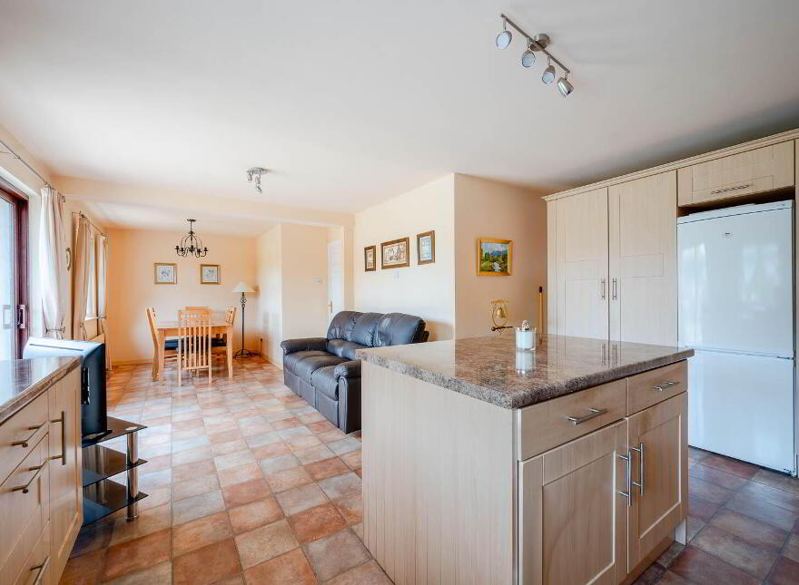 10 The Anchorage, Donaghadee, BT21 0EW