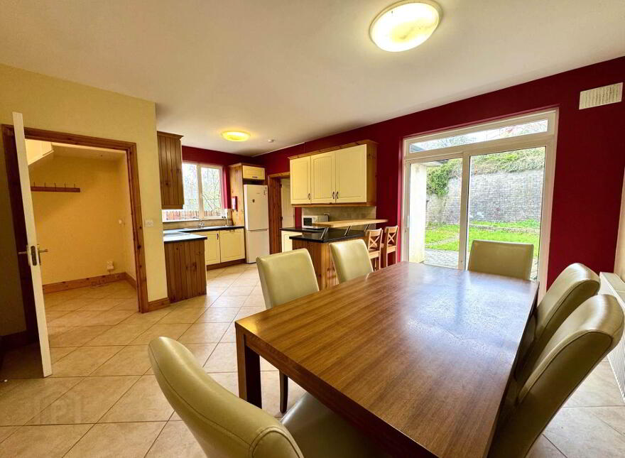 8 Longfield Avenue, Clonmel, E91W8H0