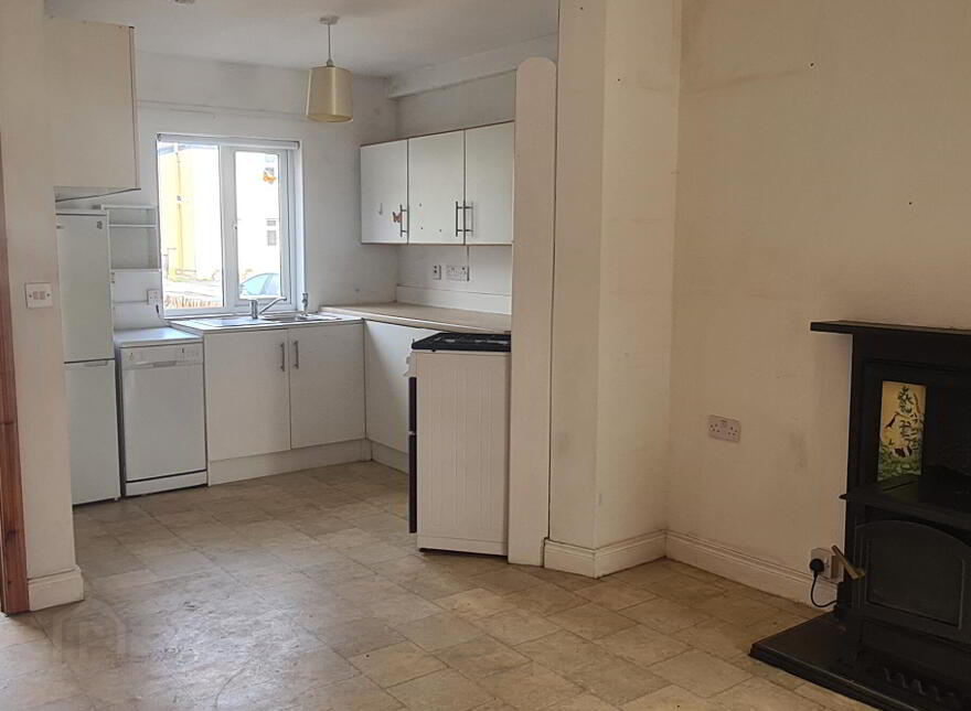 50 Saint Patricks Park, Carrick-On-Shannon, N41WR63