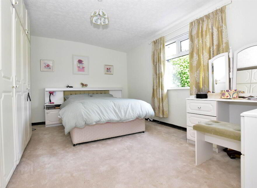 18 Ten Acre Estate, Newtownards, BT23 4QJ