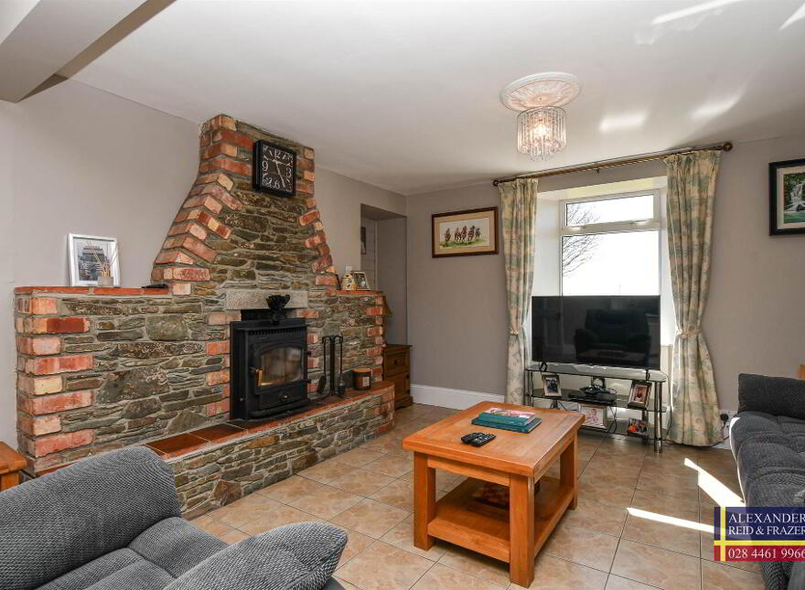 7 Lismore Road, Ballyhornan, Downpatrick, BT30 7SY