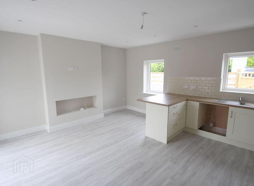 Rathcobin, Rhode, R35KD66