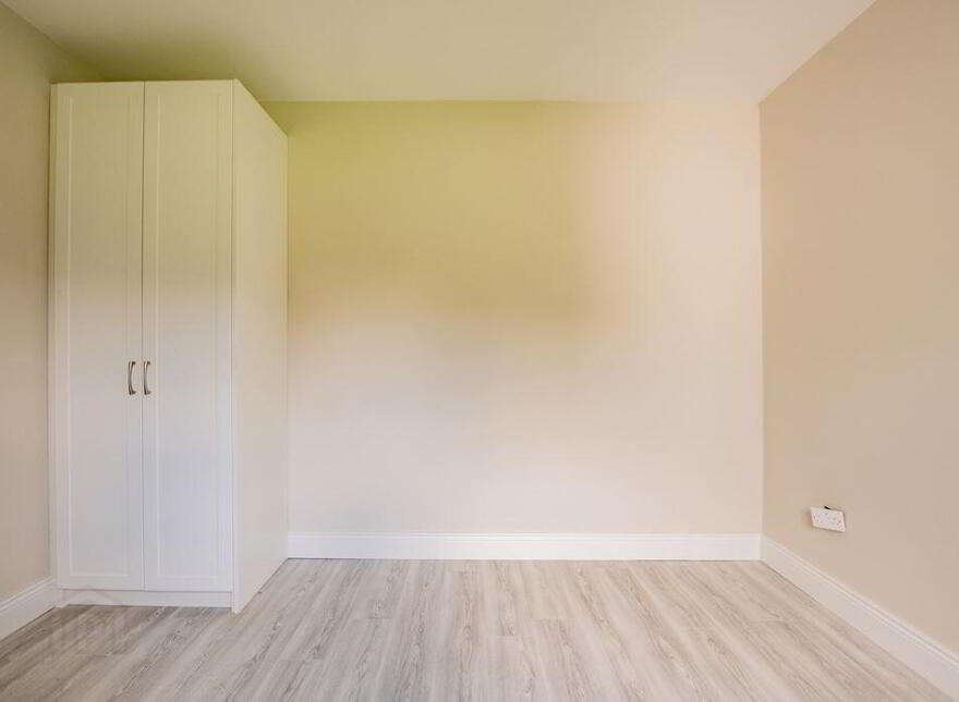 Rathcobin, Rhode, R35KD66
