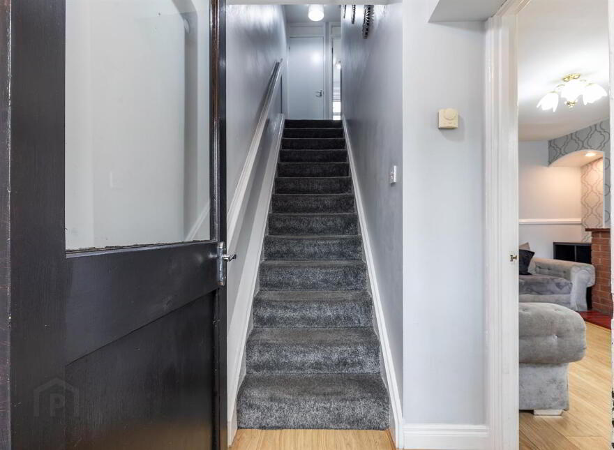 25 Aitnamona Crescent, Monagh Bypass, Belfast, BT11 8PN photo 3