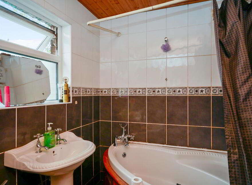 12 Carrington Street, Ravenhill Road, Belfast, BT6 8GF