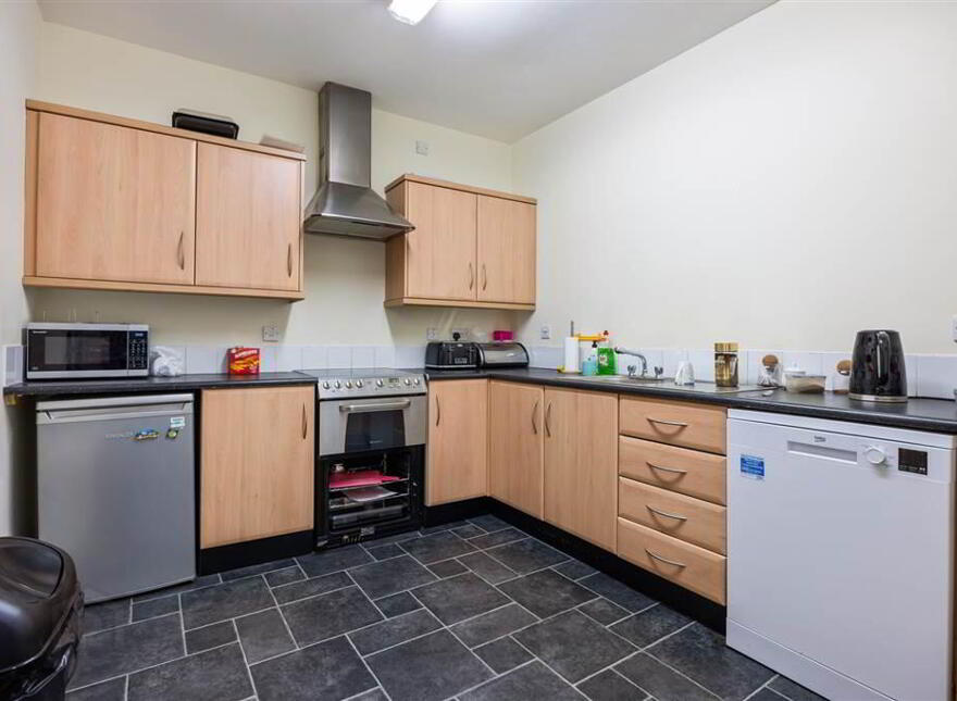 17-19 High Street, Ballynahinch, BT24 8AB