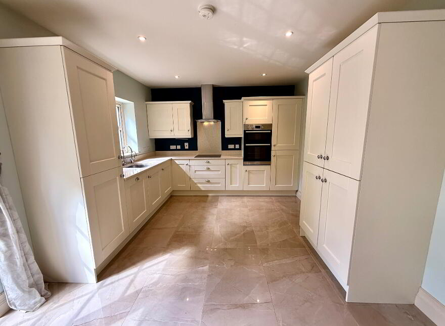 16 Barleyfields, Culmore, Derry, BT48 8TN