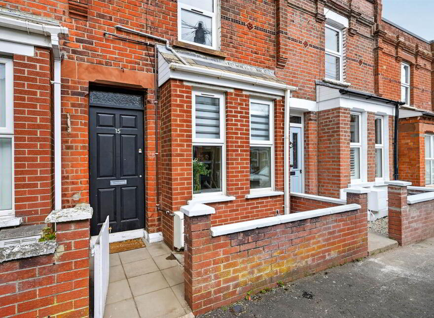 15 Laganvale Street, Belfast, BT9 5FR
