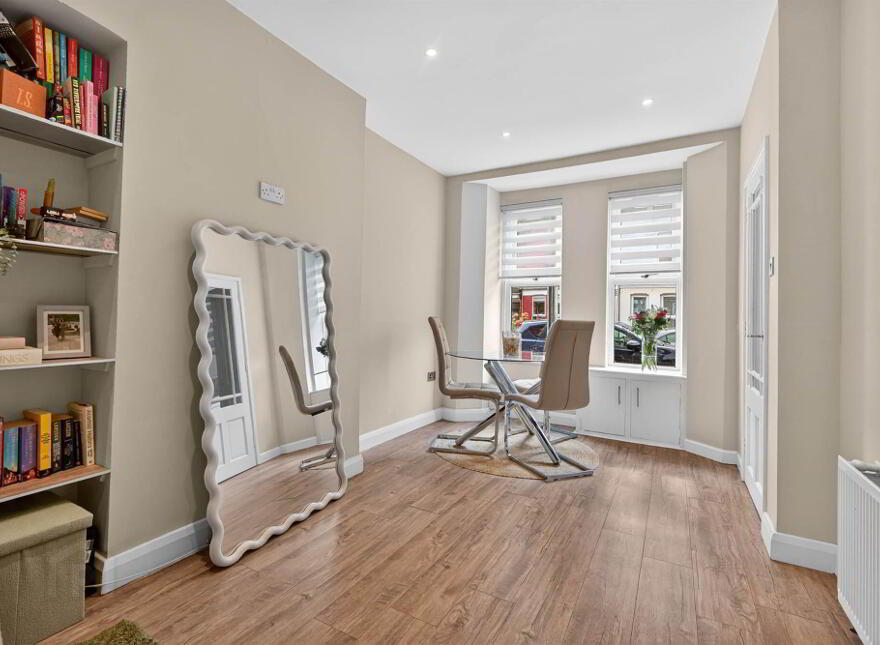 15 Laganvale Street, Belfast, BT9 5FR