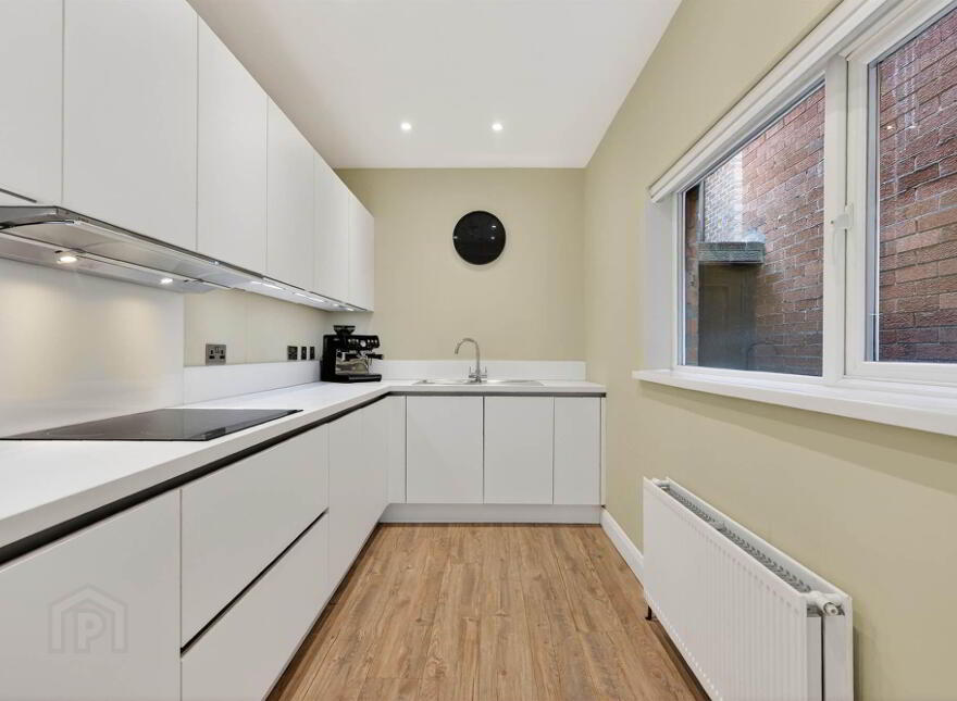 15 Laganvale Street, Belfast, BT9 5FR
