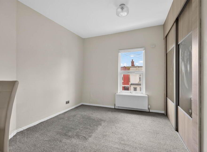 15 Laganvale Street, Belfast, BT9 5FR