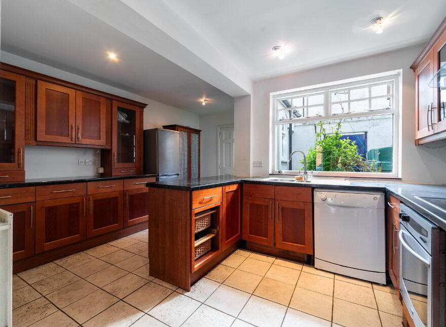 9 Lancefield Road, Lisburn Road, Belfast, BT9 6LL