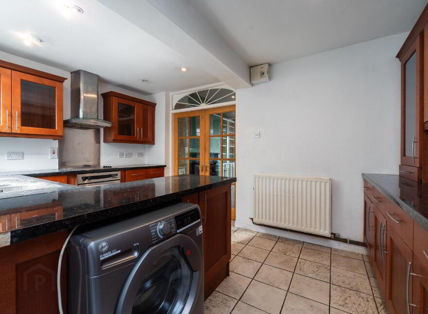 9 Lancefield Road, Lisburn Road, Belfast, BT9 6LL