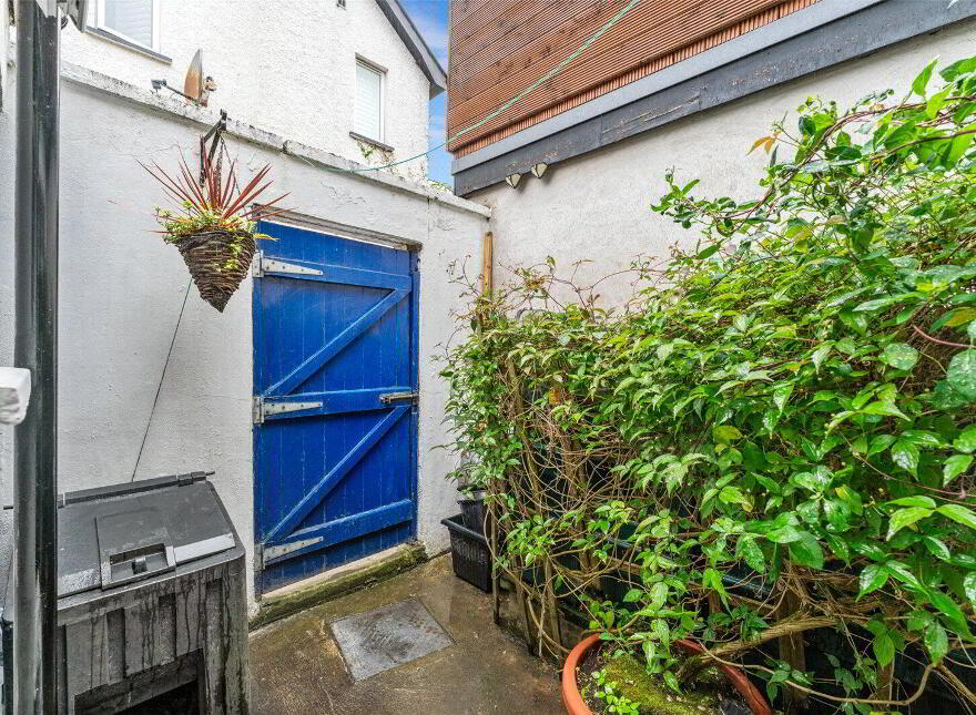 9 Lancefield Road, Lisburn Road, Belfast, BT9 6LL