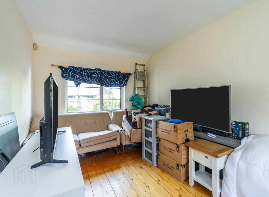 1 Chippendale Gardens, Belfast, BT10 0DX