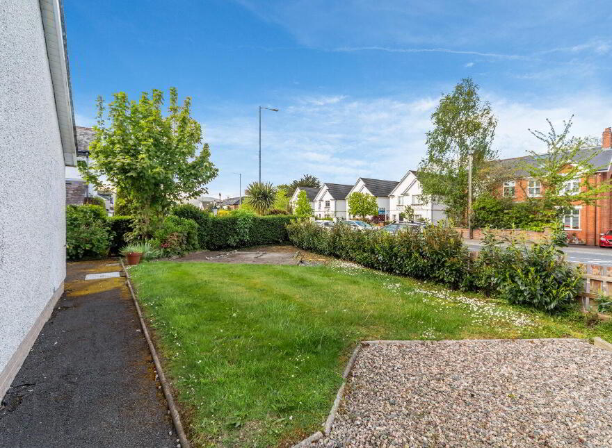 1 Chippendale Gardens, Belfast, BT10 0DX