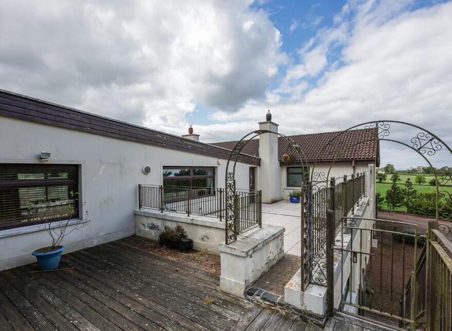 87 Old Ballyrobin Road, Templepatrick, BT41 4TJ