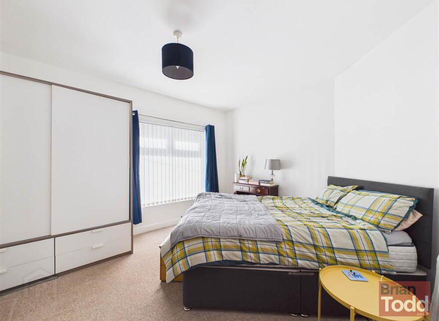 Upper Waterloo Road, Larne, BT40 1HD