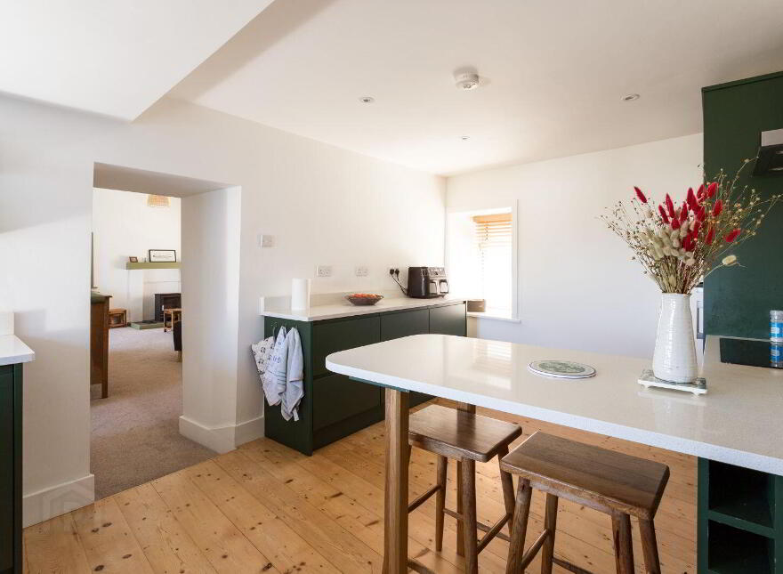 Derryfunshion Cottage, Derryfunshion, Durrus, P75CX76