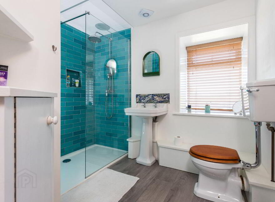 Derryfunshion Cottage, Derryfunshion, Durrus, P75CX76