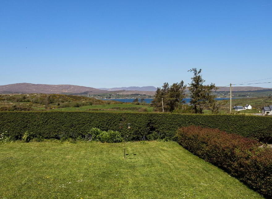 Derryfunshion Cottage, Derryfunshion, Durrus, P75CX76