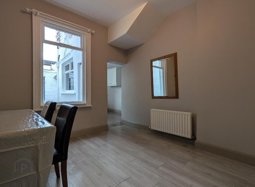 24 Delhi Street, Belfast, BT7 3AJ