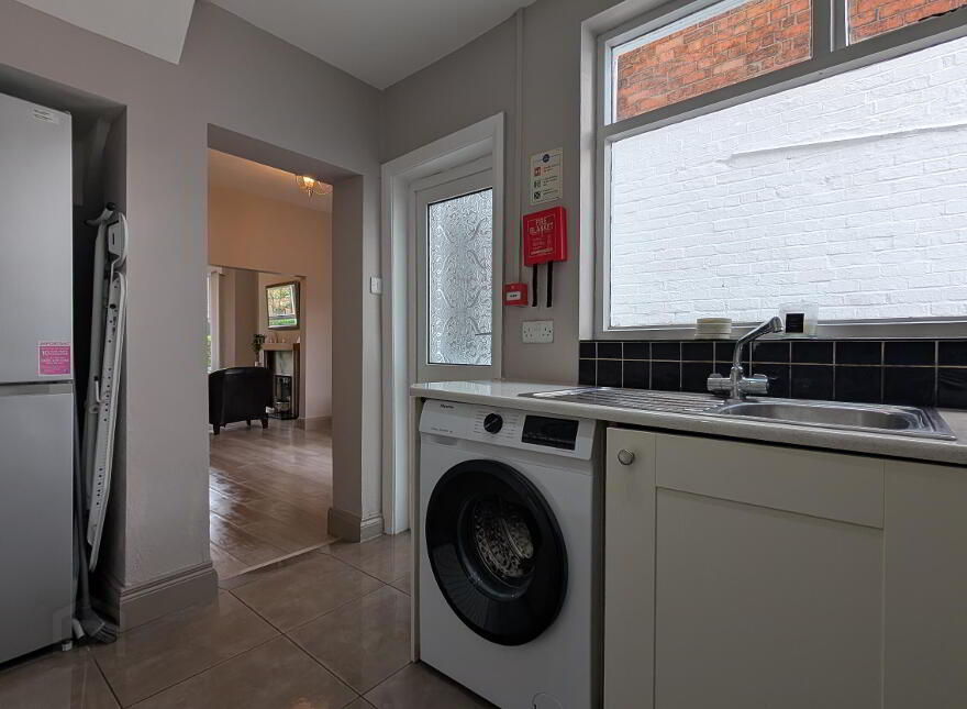 24 Delhi Street, Belfast, BT7 3AJ