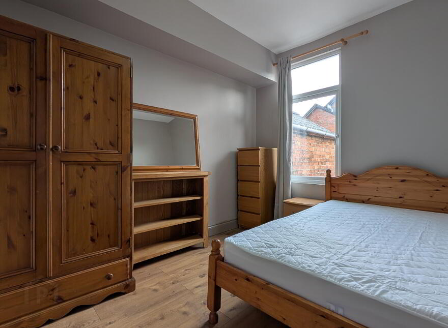 24 Delhi Street, Belfast, BT7 3AJ